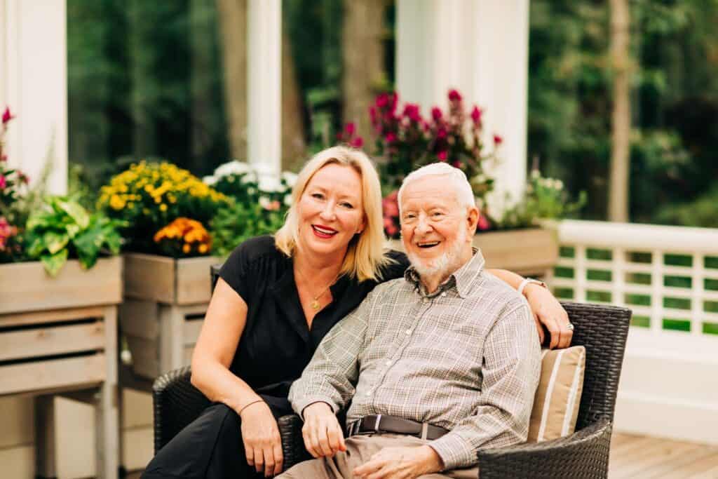 Family considering How Affluent Families Pay for Assisted Living Without Financial Stress